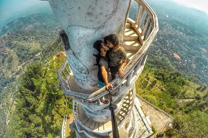 Ambuluwawa Tower