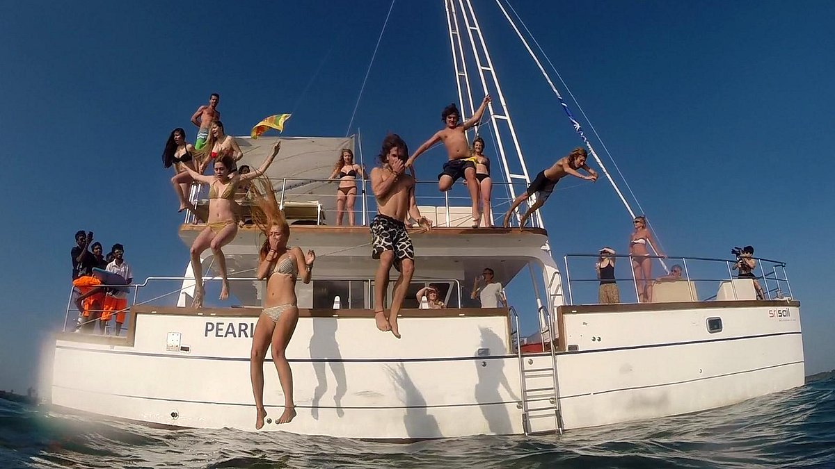 Sunset yacht charter