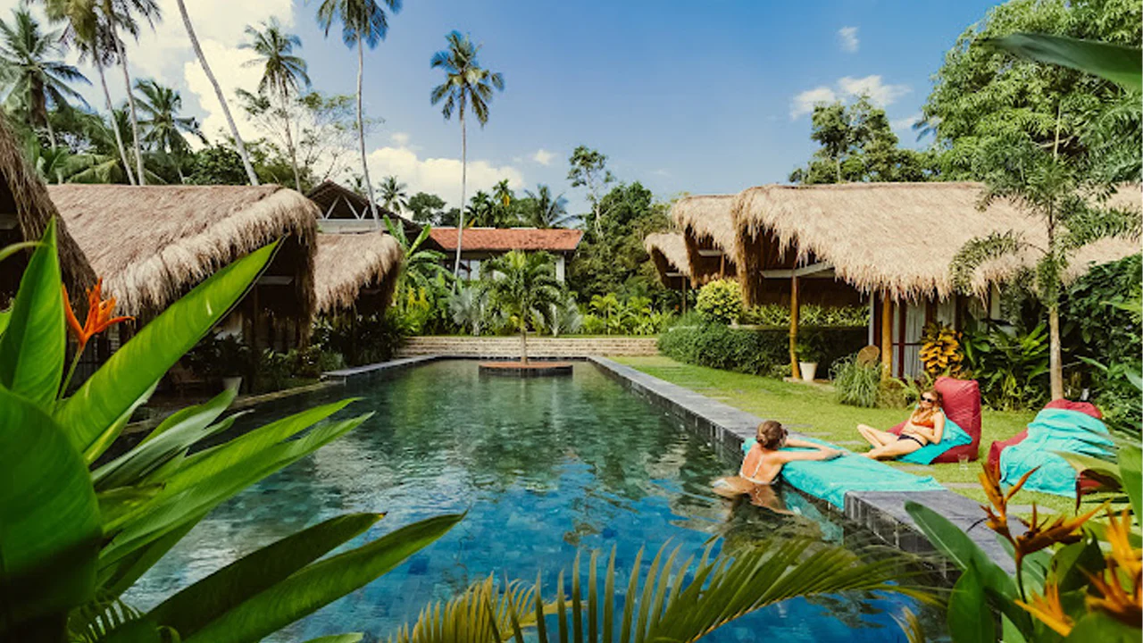 Surf camp stay
